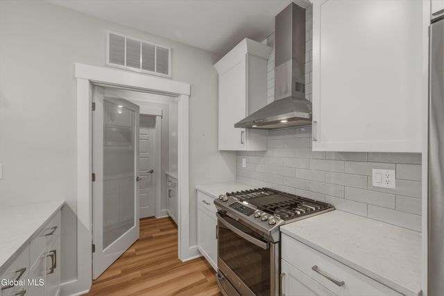 116 West Avenue 403, Saratoga Springs, NY 12866