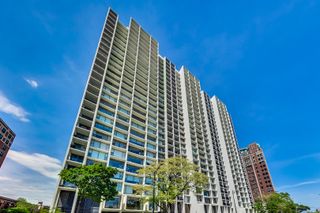 3200 N LAKE SHORE Drive 407, Chicago, IL 60657
