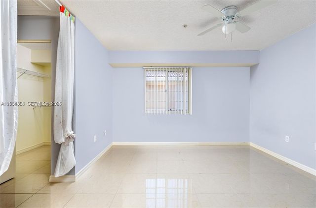 2845 NE 185th Street 906, Aventura, FL 33180