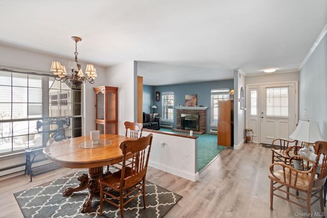 475 Stratford Lane, Ridge, NY 11961