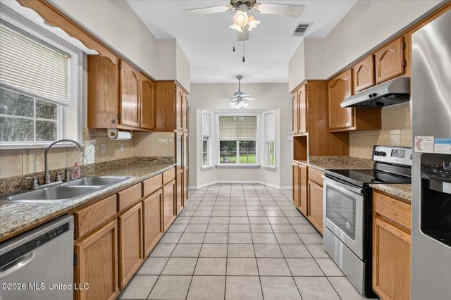 8519 Op La Way, Diamondhead, MS 39525