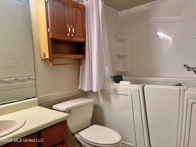8519 Op La Way, Diamondhead, MS 39525