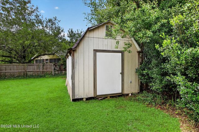 8519 Op La Way, Diamondhead, MS 39525