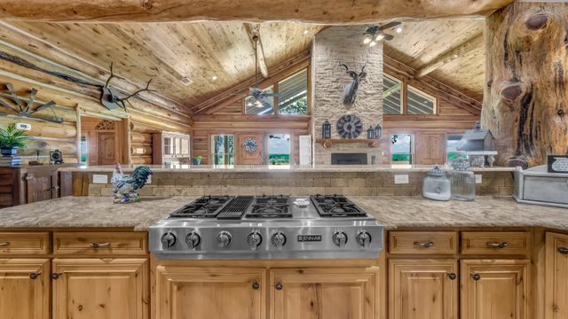 1436 County Road 216, Iredell, TX 76649