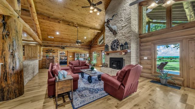 1436 County Road 216, Iredell, TX 76649