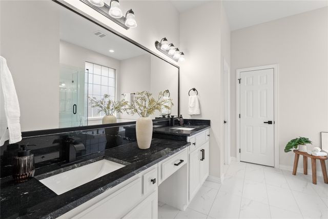 6104 Crestmoor Lane, Sachse, TX 75048