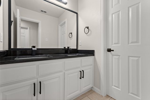 6104 Crestmoor Lane, Sachse, TX 75048