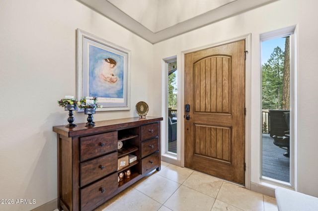 2583 Greens Peak Lane, Pinetop, AZ 85935