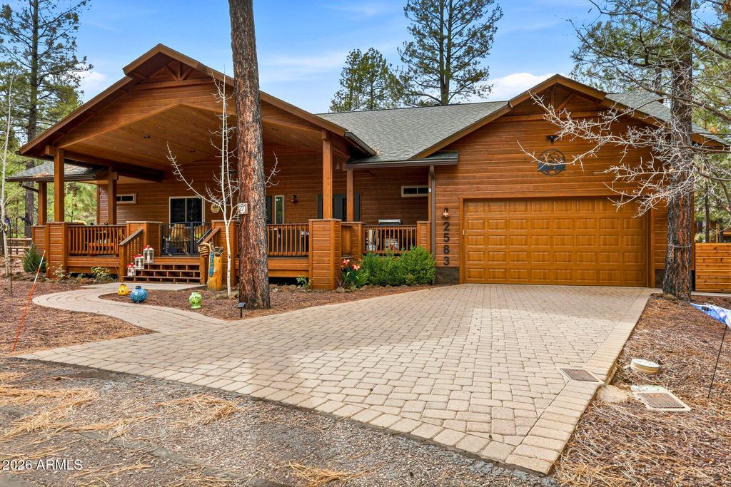 2583 Greens Peak Lane, Pinetop, AZ 85935