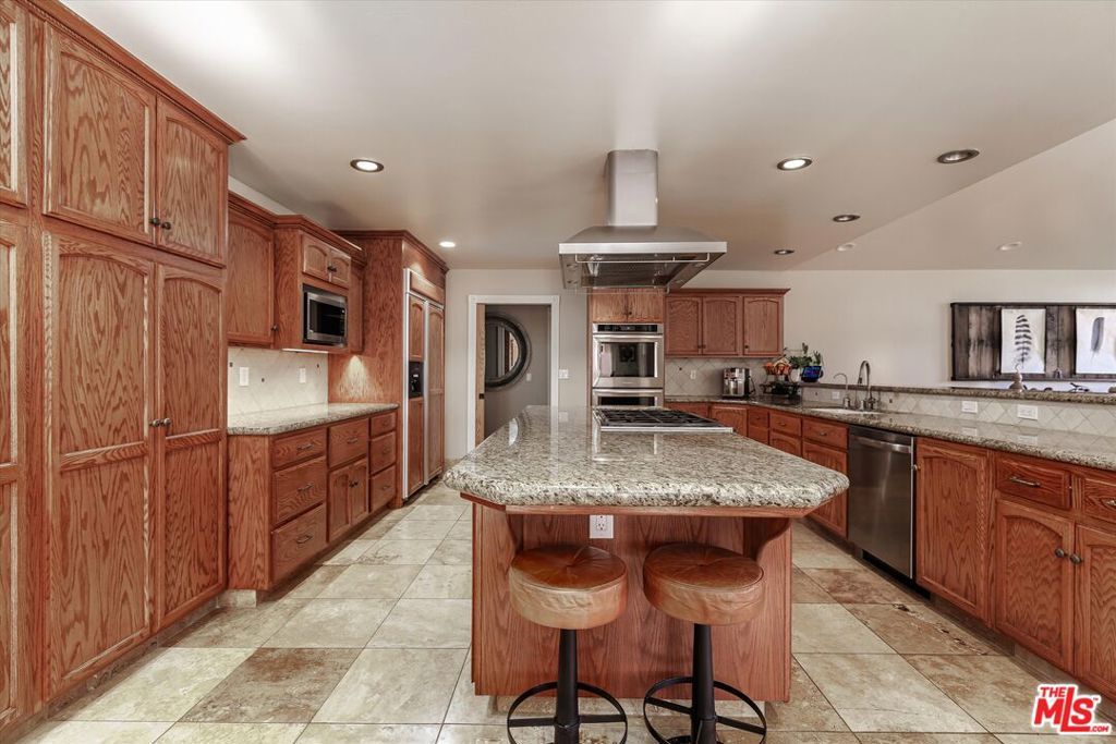 Image 15 of property listing at 4828 Paint Horse Trail, Santa Maria, CA 93455