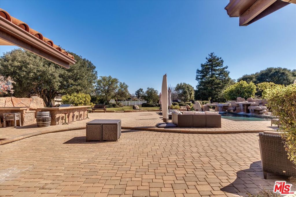 Image 30 of property listing at 4828 Paint Horse Trail, Santa Maria, CA 93455
