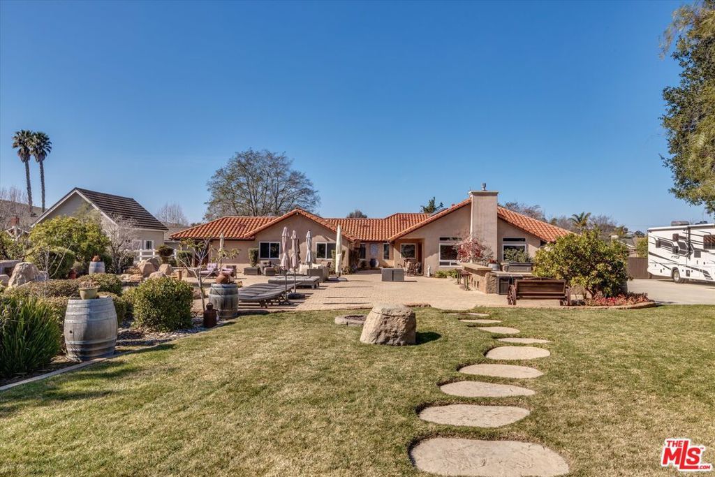 Image 38 of property listing at 4828 Paint Horse Trail, Santa Maria, CA 93455