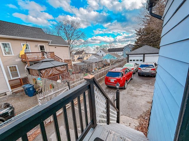 38 Washington St, Marlborough, MA 01752