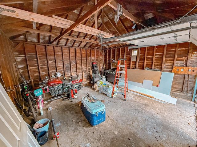 38 Washington St, Marlborough, MA 01752