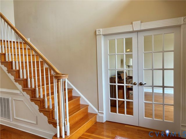 11813 Middlecoff Dr, Chester, VA 23836