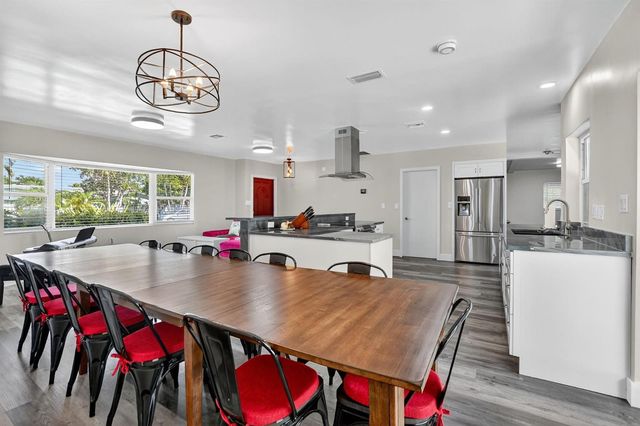 1650 NW 9th Street, Boca Raton, FL 33486