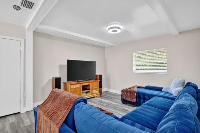 1650 NW 9th Street, Boca Raton, FL 33486