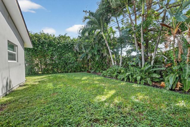 1650 NW 9th Street, Boca Raton, FL 33486