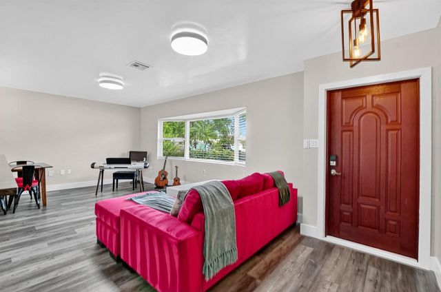 1650 NW 9th Street, Boca Raton, FL 33486