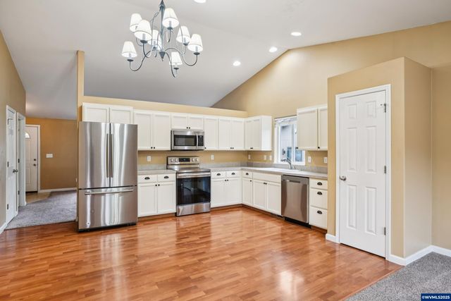 5222 Kali St SE, Salem, OR 97306