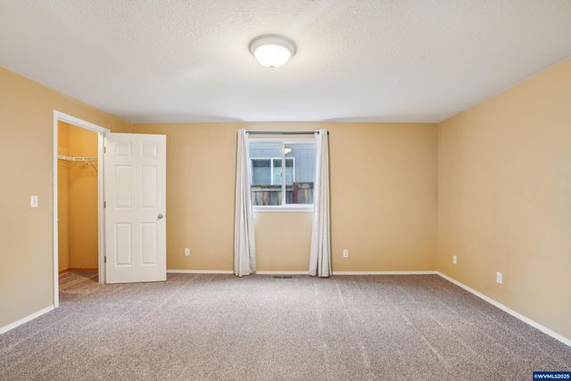 5222 Kali St SE, Salem, OR 97306