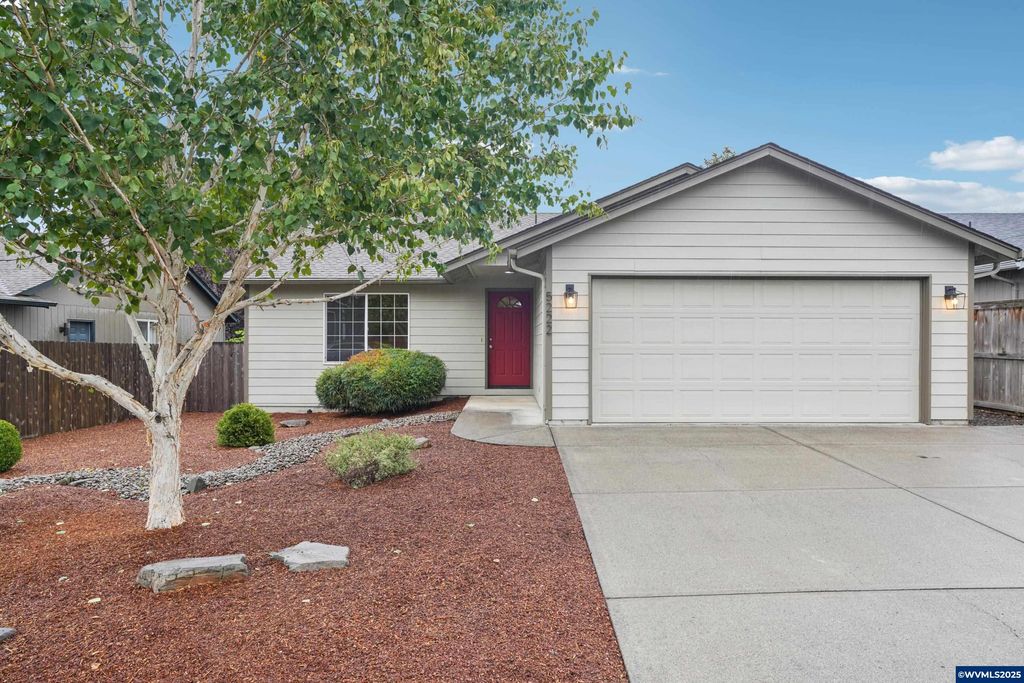 5222 Kali St SE, Salem, OR 97306