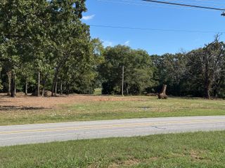 2125 Sumac Road, Grove, OK 74344