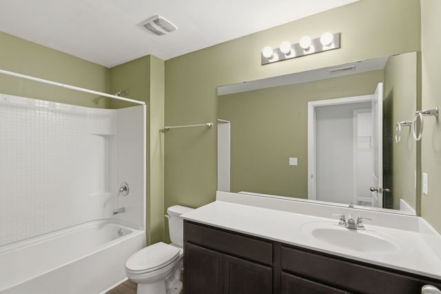 9268 War Eagles Way, Ashland City, TN 37015