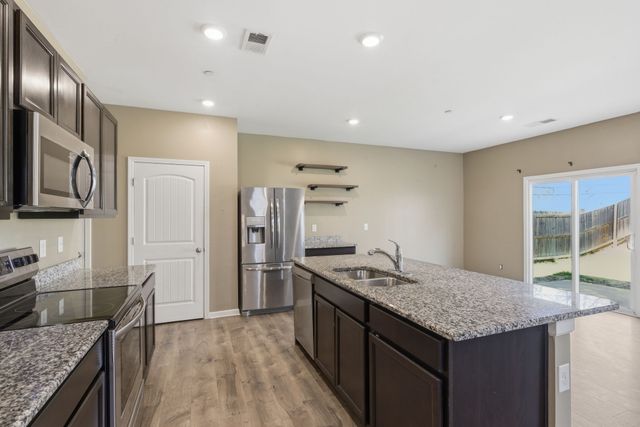 9268 War Eagles Way, Ashland City, TN 37015