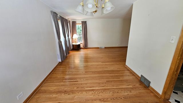 1614 Forest Road, La Grange Park, IL 60526