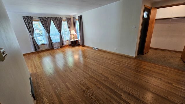 1614 Forest Road, La Grange Park, IL 60526