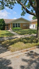 1614 Forest Road, La Grange Park, IL 60526