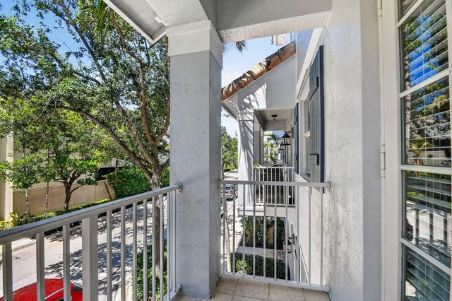 1363 Piazza Delle, Boynton Beach, FL 33426