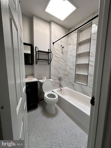 2940 E FAYETTE ST E, Baltimore, MD 21224