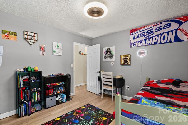 763 Bee Tree Road, Swannanoa, NC 28778