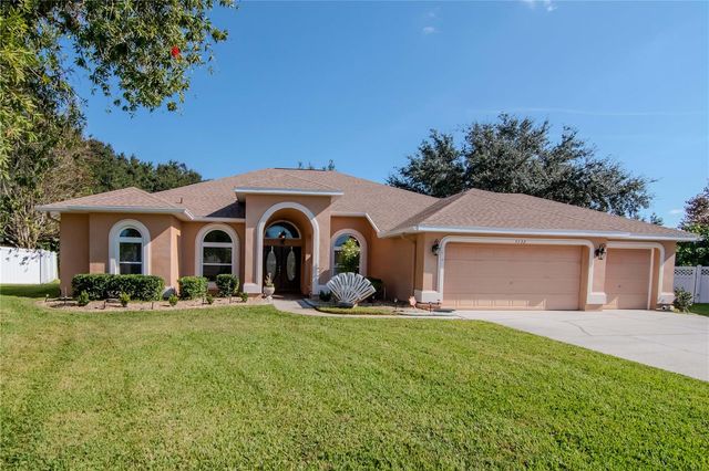 5132 WHISPERING LEAF TRAIL, Valrico, FL 33596