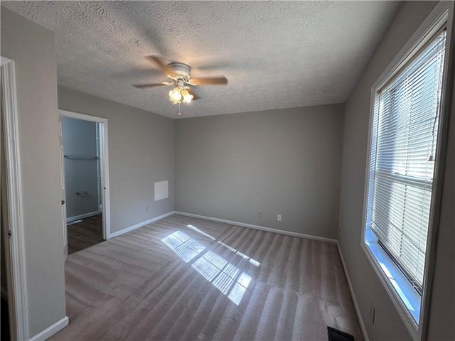 502 Oakwood Court, Woodstock, GA 30188