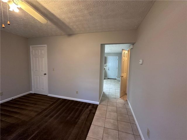 502 Oakwood Court, Woodstock, GA 30188