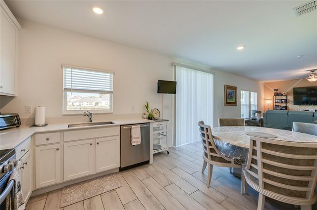 3986 WILLOWBROOK DRIVE, Edgewater, FL 32141