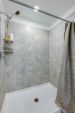 3986 WILLOWBROOK DRIVE, Edgewater, FL 32141