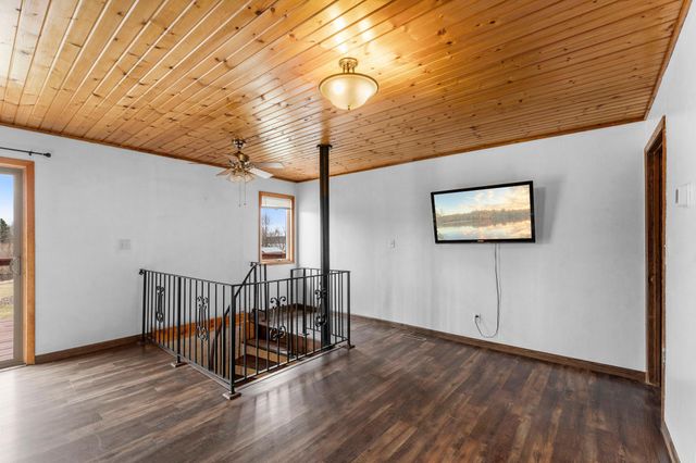 51675 Ash Avenue, Stanchfield, MN 55080