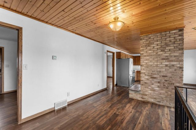 51675 Ash Avenue, Stanchfield, MN 55080