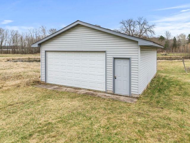 51675 Ash Avenue, Stanchfield, MN 55080