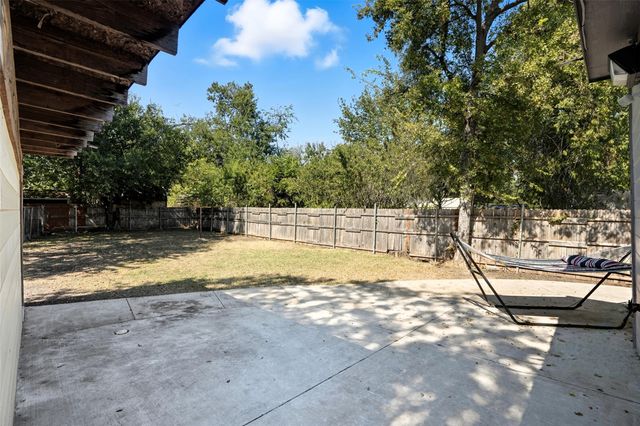 5170 Erath Street, Fort Worth, TX 76119