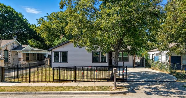 5170 Erath Street, Fort Worth, TX 76119