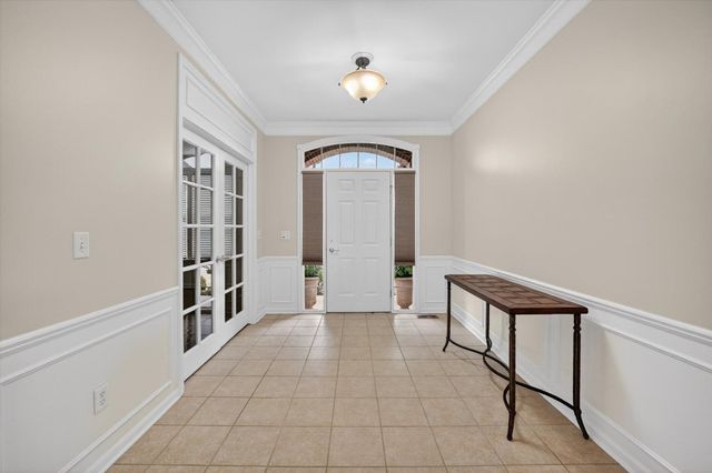 27118 Walloon Way, Brownstown Twp, MI 48134