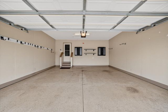 27118 Walloon Way, Brownstown Twp, MI 48134