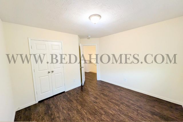 15566 Kiplands Bend Drive, Houston, TX 77014