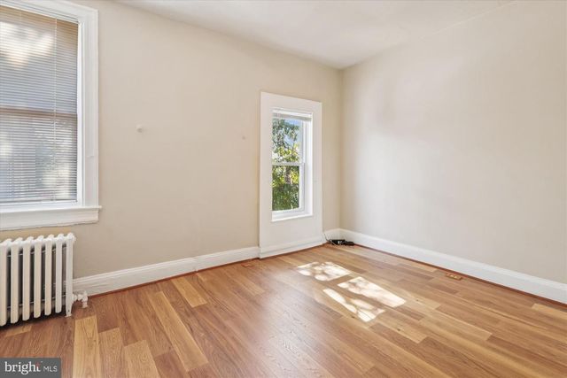 14 SEATON PL NW, Washington, DC 20001