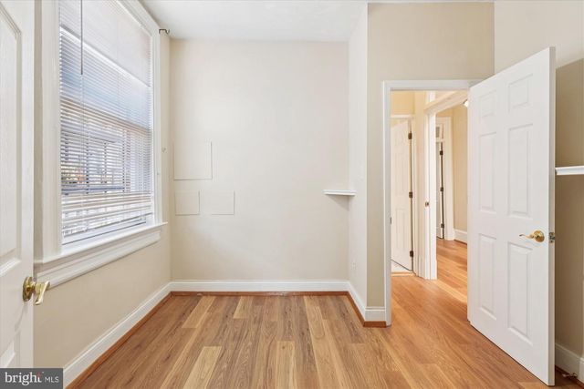 14 SEATON PL NW, Washington, DC 20001
